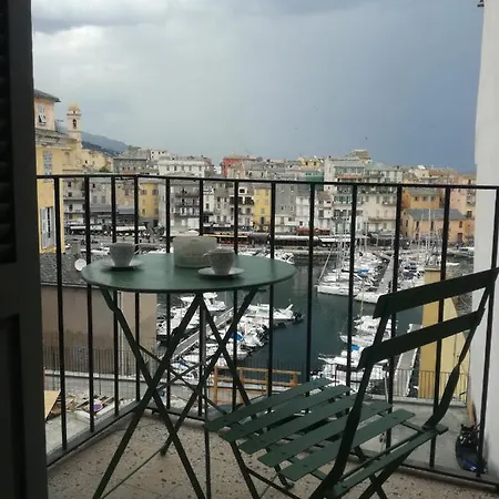 Bella Vista Διαμέρισμα *