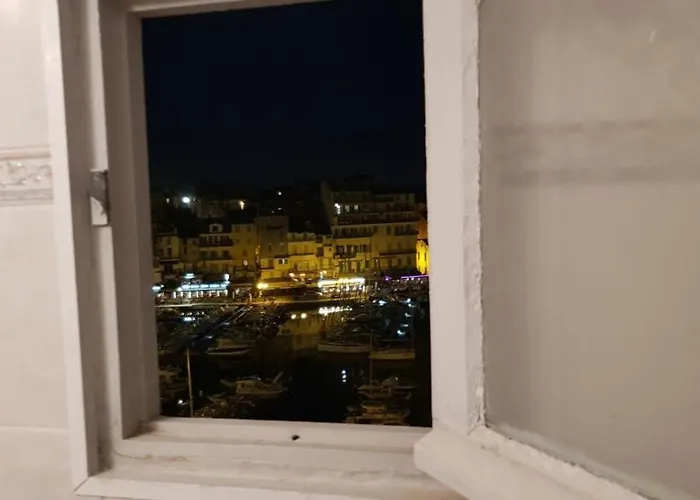 Bella Vista